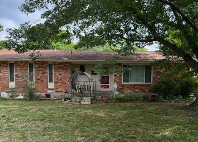Property at 8570 Sweetwood Dr, Dallas, TX 75228, 3 beds, 1 bath