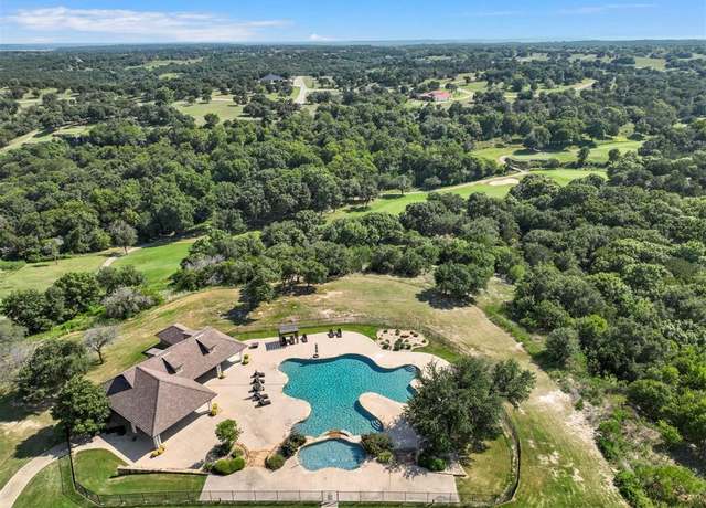 Property at 8504 Shetland Ct W, Cleburne, TX 76033