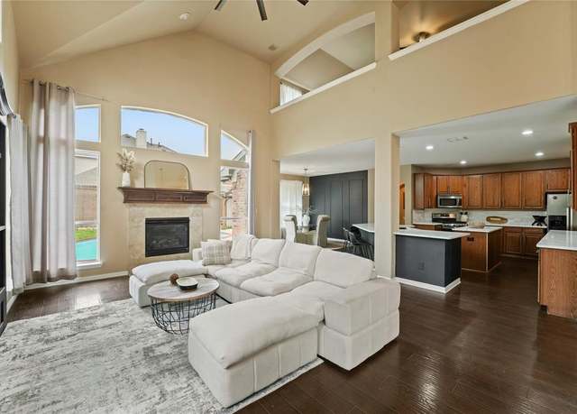 Property at 12439 Salt Grass Ln, Frisco, TX 75035, 4 beds, 3.5 baths