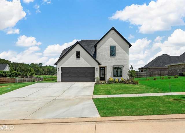 Property at 722 Julesburg Ln, Benton, LA 71006, 3 beds, 3 baths