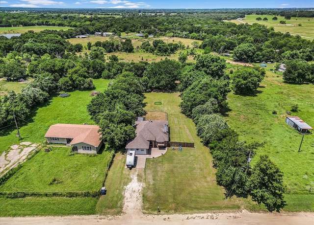 Property at 5212 Cross Timber Rd W, Cleburne, TX 76031, 3 beds, 2 baths