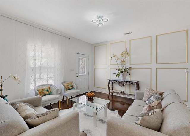 Property at 6622 Victoria Ave, Dallas, TX 75209, 4 beds, 2 baths