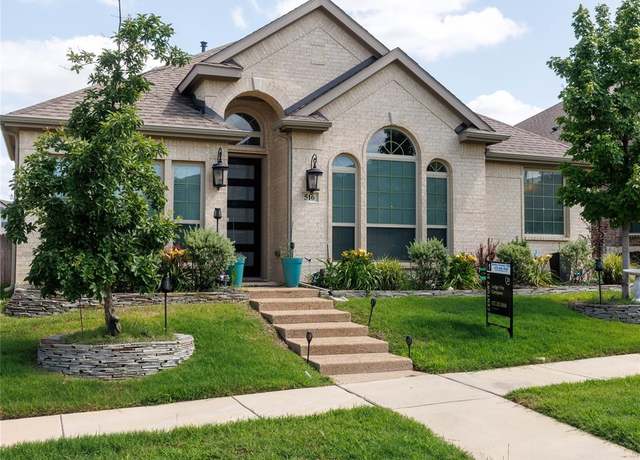 Property at 516 Whetstone St, Desoto, TX 75115, 3 beds, 2 baths