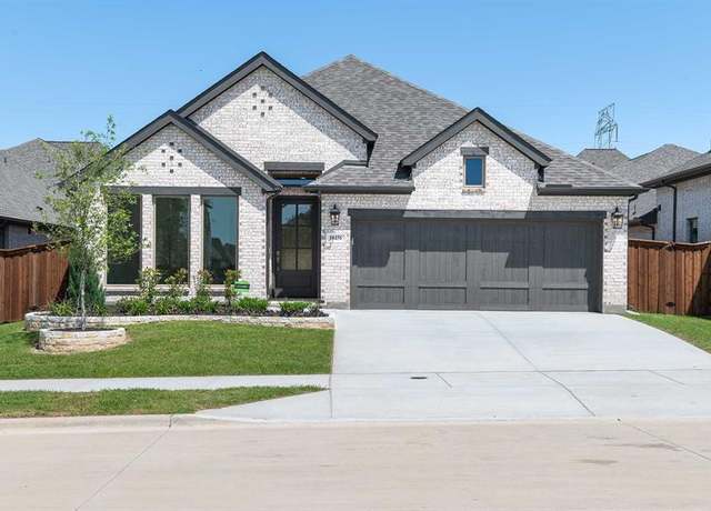 Property at 10456 Terrapin Rd, Fort Worth, TX 76126, 3 beds, 2 baths