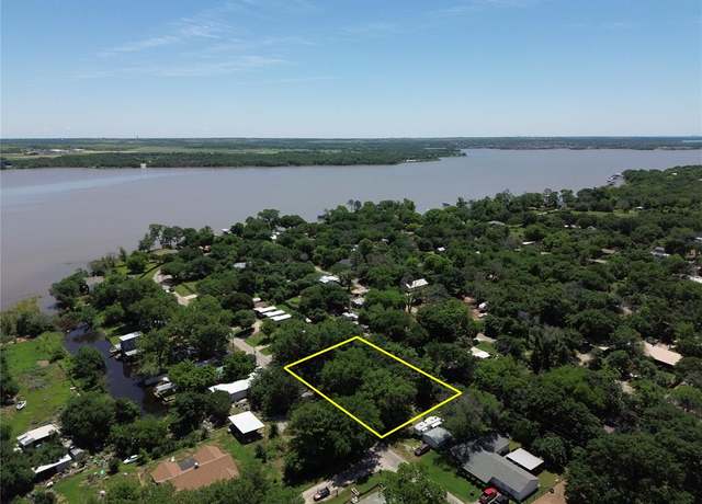 Property at 7141 Rucker St, Azle, TX 76020