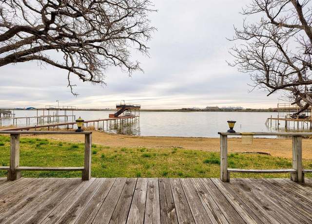 Property at 7201 Plover Cir, Fort Worth, TX 76135, 2 beds, 1 bath