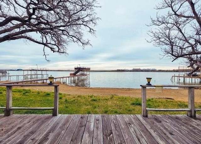 Property at 7201 Plover Cir, Fort Worth, TX 76135, 2 beds, 1 bath