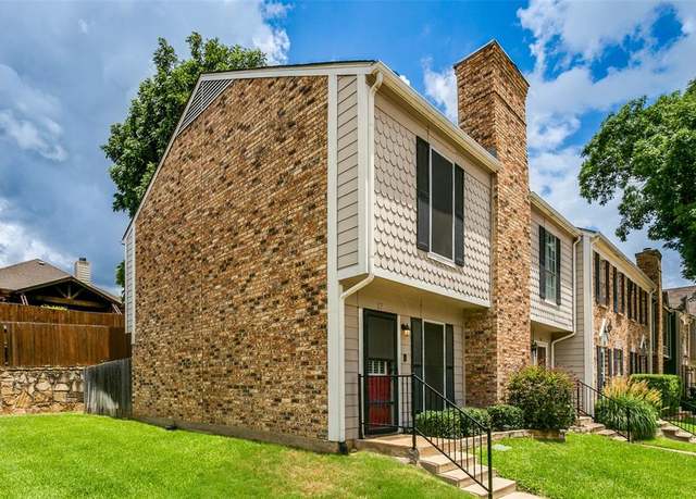 Property at 17 Abbey Rd, Euless, TX 76039, 2 beds, 1.5 baths