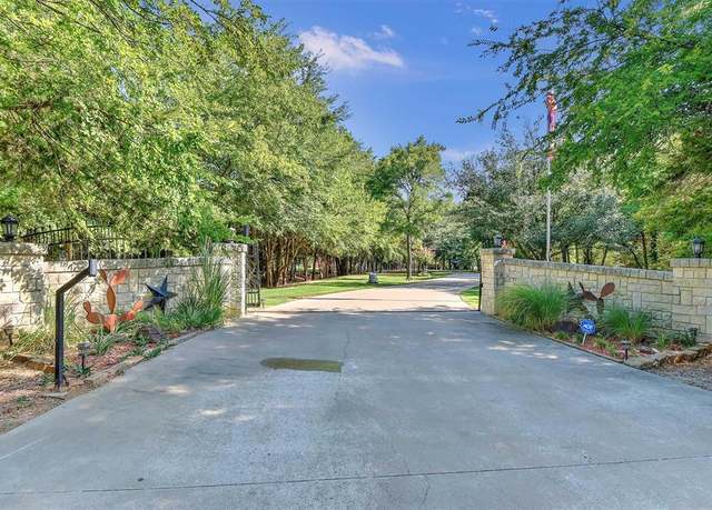Property at 297 Cemetery Rd, Pottsboro, TX 75076, 6 beds, 3.5 baths