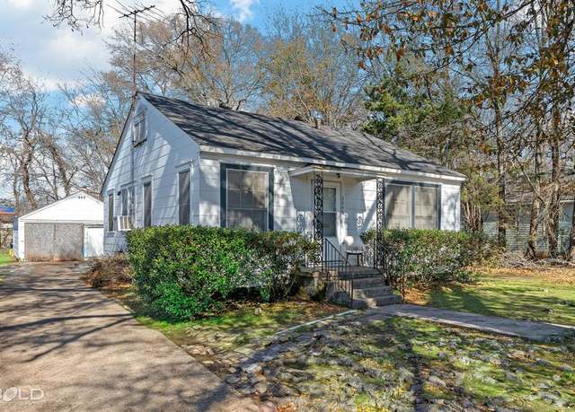 Property at 2646 Emery St, Shreveport, LA 71103, 2 beds, 1 bath