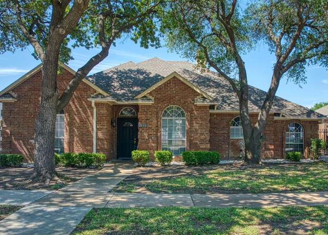 Property at 2536 Fox Glenn Cir, Bedford, TX 76021, 4 beds, 2.5 baths