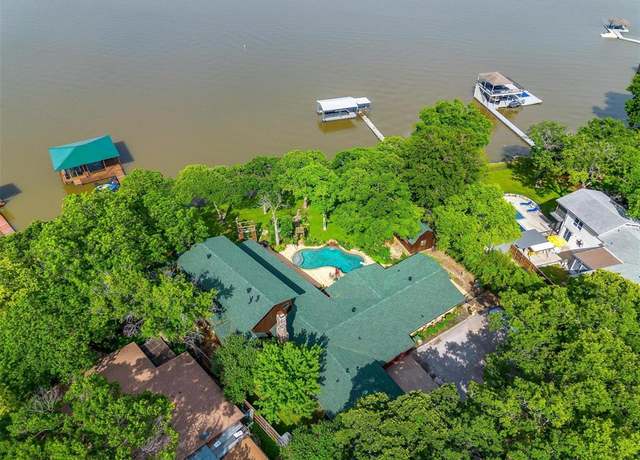 Property at 264 Shoreline Dr N, Azle, TX 76020, 5 beds, 3.5 baths