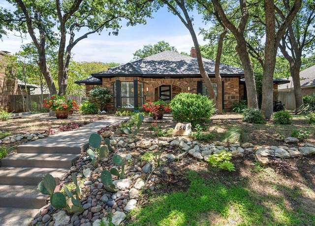 Property at 4505 Lake Park Dr, Arlington, TX 76016, 5 beds, 3 baths