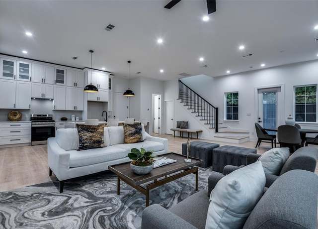 Property at 324 N Patton Ave, Dallas, TX 75203, 3 beds, 3.5 baths