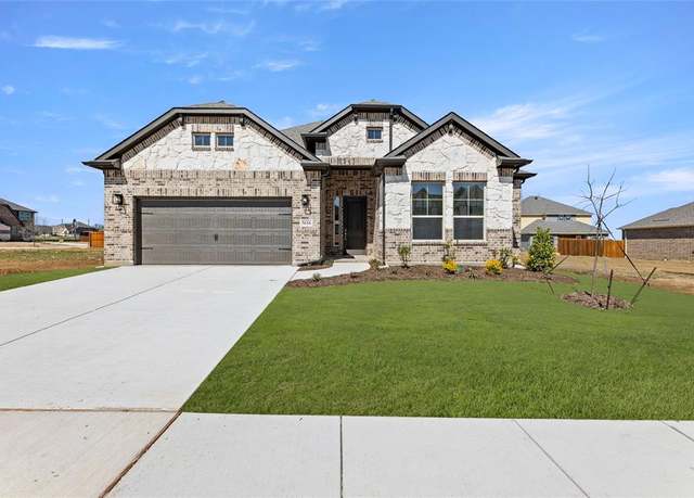 Property at 5616 Sweetwater Dr, Denton, TX 76226, 4 beds, 3 baths