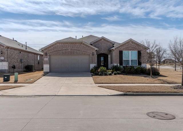 Property at 1000 Freedom Ln, Little Elm, TX 76227, 2 beds, 2 baths