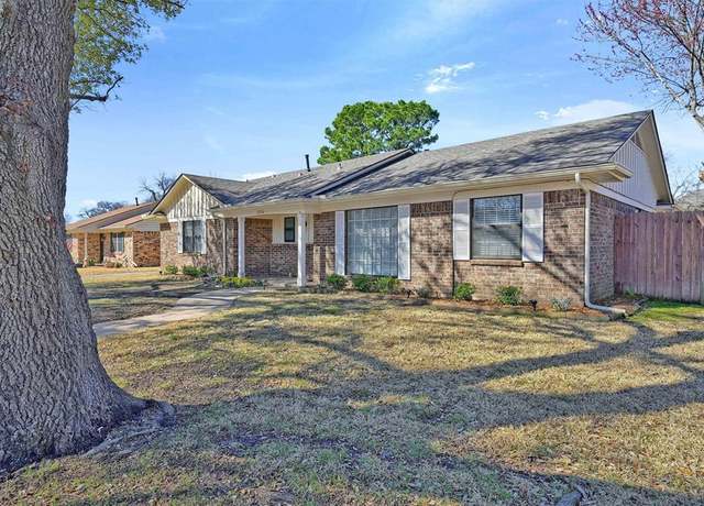 Property at 2924 Mimosa Dr, Sherman, TX 75092, 3 beds, 2 baths