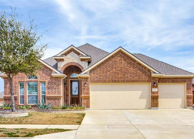 Property at 8916 Copper Crossing Dr, Fort Worth, TX 76131, 3 beds, 2 baths