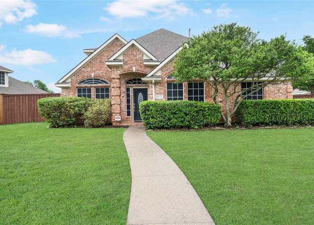 Property at 10715 Wild Oak Dr, Frisco, TX 75035, 4 beds, 2.5 baths