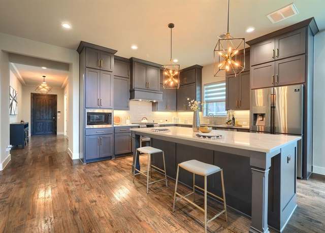 Property at 10508 Wintergreen Dr, Frisco, TX 75035, 5 beds, 4 baths