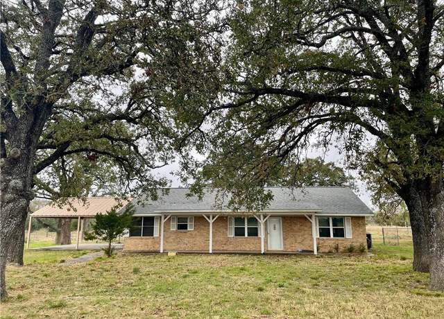 Property at 7608 N Hwy 14, Kosse, TX 76653, 3 beds, 1 bath