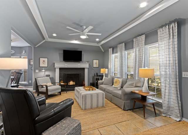 Property at 1327 Lakewood Dr, Mckinney, TX 75072, 4 beds, 3 baths