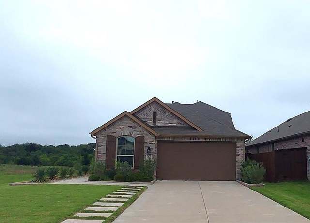 Property at 3970 Rochelle Ln, Forney, TX 75126, 4 beds, 3 baths