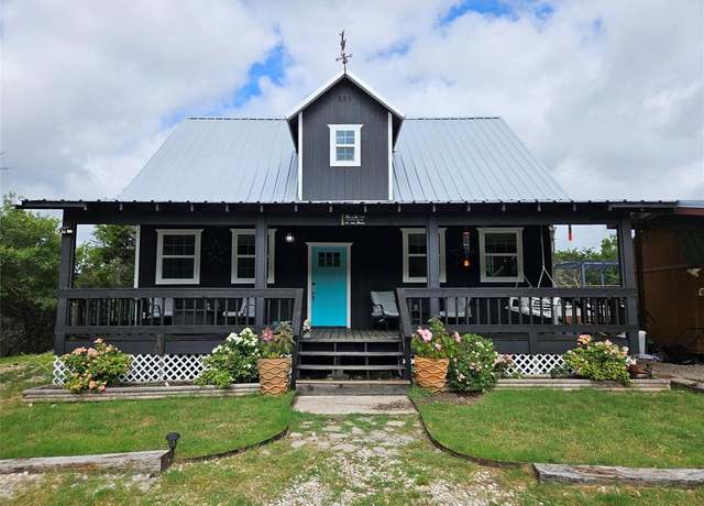 Property at 123 Catfish Trl, Whitney, TX 76692, 3 beds, 2.5 baths