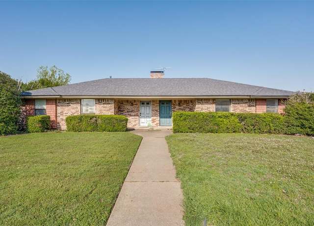 Property at 3365 Lanarc Dr, Plano, TX 75023, 3 beds, 2 baths