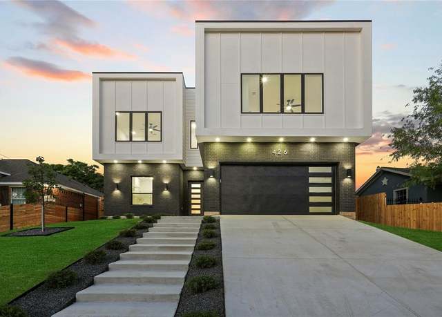Property at 426 Avenue E, Dallas, TX 75203, 4 beds, 4 baths