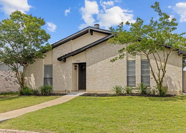 Property at 2031 Kings Rd, Carrollton, TX 75007, 3 beds, 2 baths