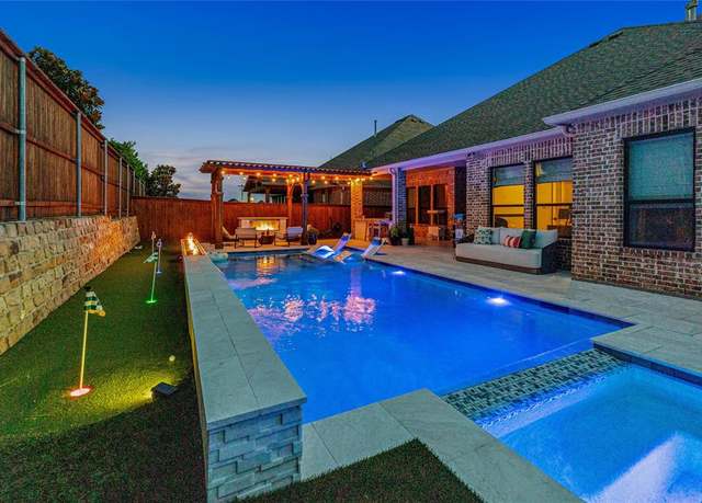 Property at 4132 Arbor Ave, Celina, TX 75009, 4 beds, 4 baths
