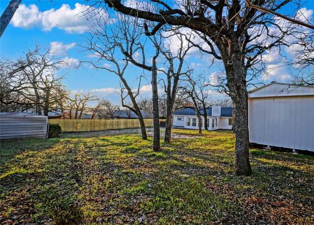 Property at 2409 Sunset Ln, Burleson, TX 76028, 4 beds, 2 baths