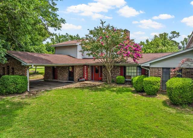 Property at 34 Nevills Rd, Mount Pleasant, TX 75455, 6 beds, 4.5 baths