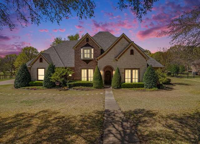Property at 1405 Keeneland Hill Dr, Aledo, TX 76008, 4 beds, 3.5 baths