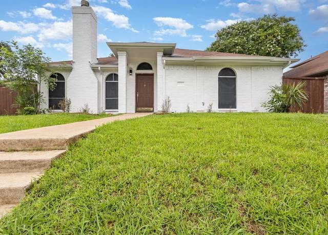 Property at 2833 Bent Brook Dr, Mesquite, TX 75181, 3 beds, 2 baths