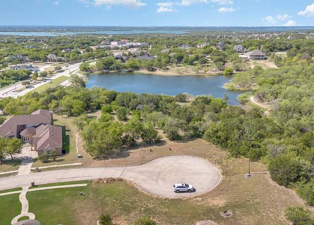 Property at 2409 Lookout Ct, Cedar Hill, TX 75104