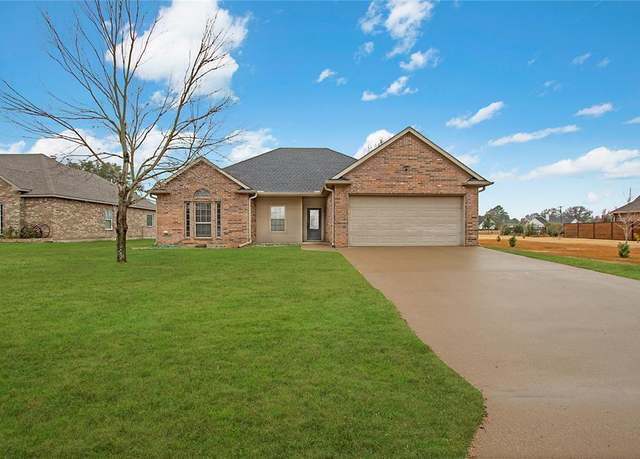 Property at 6 Starview Dr, Star Harbor, TX 75148, 3 beds, 2 baths