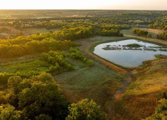 Property at 1001 County Road 2999, Honey Grove, TX 75492, 3 beds, 2 baths