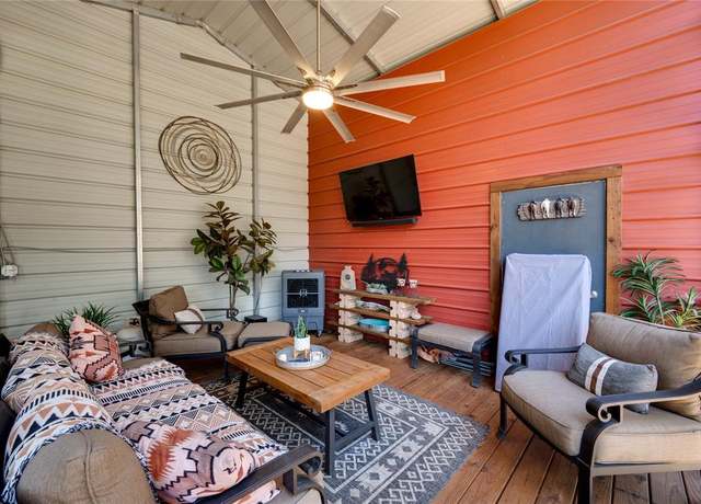 Property at 994 County Road 2770, Honey Grove, TX 75446