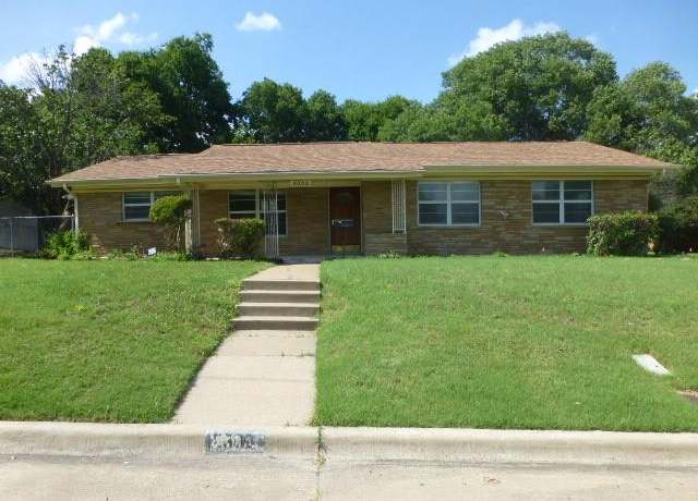 Property at 8300 Doreen Ave, Fort Worth, TX 76116, 3 beds, 2 baths