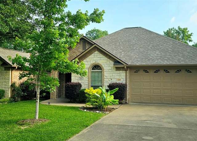 Property at 116 Guadalupe Dr, Gun Barrel City, TX 75156, 3 beds, 2 baths