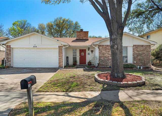 Property at 206 Nettletree St, Arlington, TX 76018, 3 beds, 2 baths