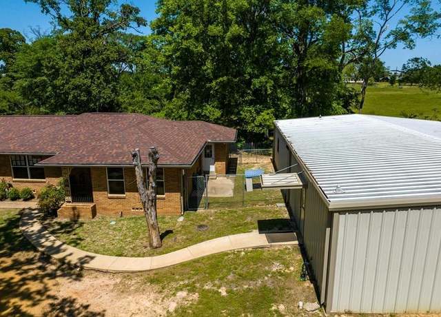 Property at 449 W Hwy 175, Eustace, TX 75124, 3 beds, 4 baths