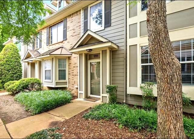 Property at 2515 Durango Ridge Dr, Bedford, TX 76021, 3 beds, 2.5 baths