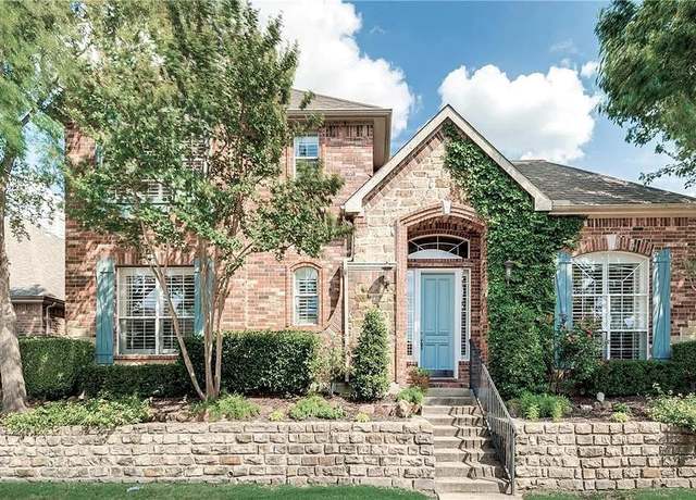 Property at 946 Briar Oaks Dr, Rockwall, TX 75087, 4 beds, 3 baths