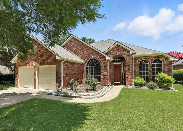 Property at 2614 Brighton Dr, Flower Mound, TX 75028, 4 beds, 2 baths