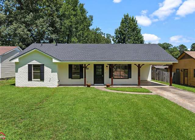 Property at 8819 W St Helens, Shreveport, LA 71108, 3 beds, 2 baths