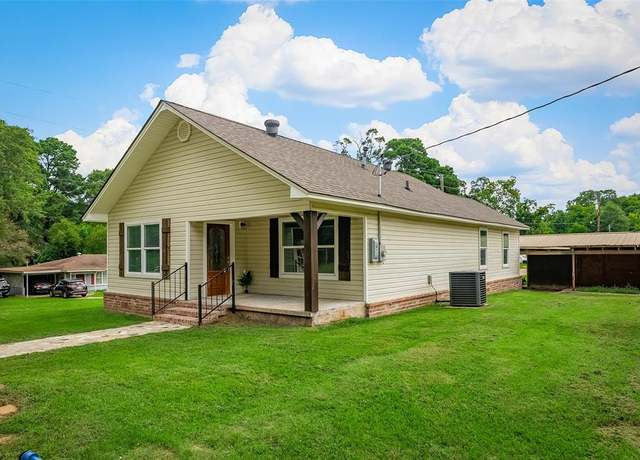 Property at 608 Tillman Dr, Minden, LA 71055, 4 beds, 2 baths