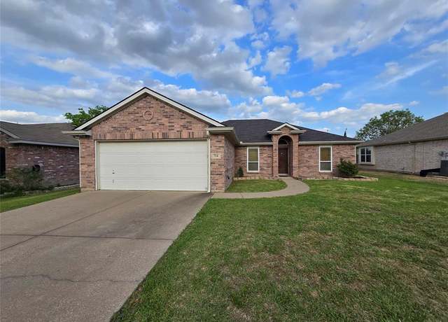 Property at 714 Green Acres Ln, Midlothian, TX 76065, 3 beds, 2 baths